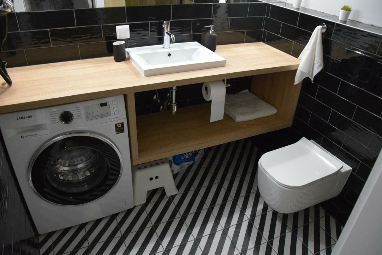 Verrari Apartaments Leba Ngoại thất bức ảnh